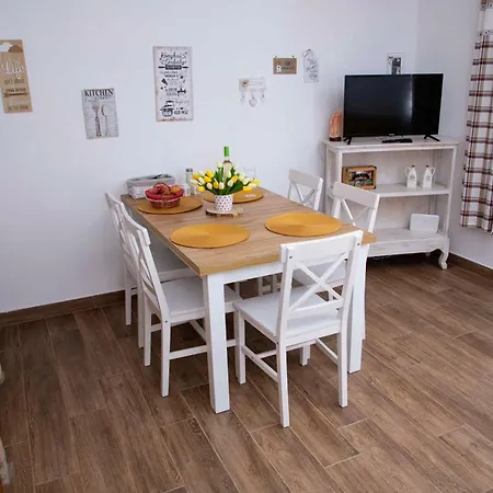 Privat Szallashely Dezsafuerdovel-kata Appartamento *