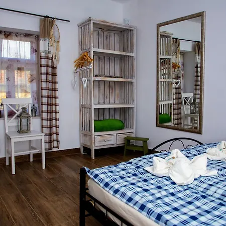 Privat Szallashely Dezsafuerdovel-kata Appartamento *